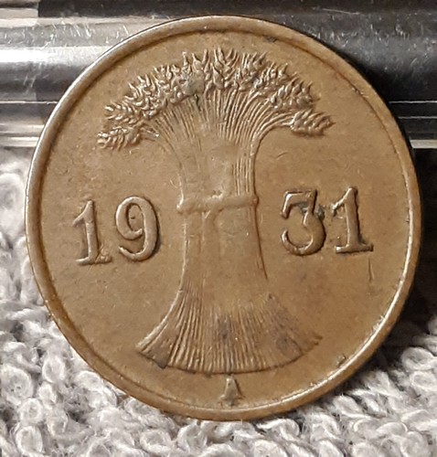 1931 ~ German Bronze 1 Reichspfennig KM#37 ~ Germany ~ Heavily Circulated - Picture 3 of 15