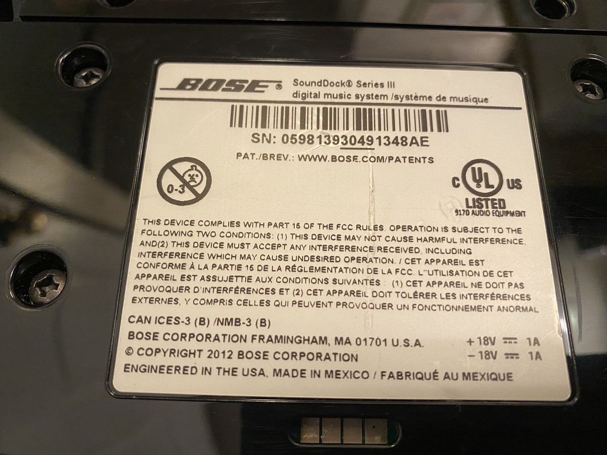 Bose SoundDock Series III System w/Lightning Dock Bose Sound