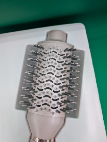 T3 AireBrush One-Step Smoothing And Volumizing Blow Dry Brush. Pink Open Box - Picture 6 of 6