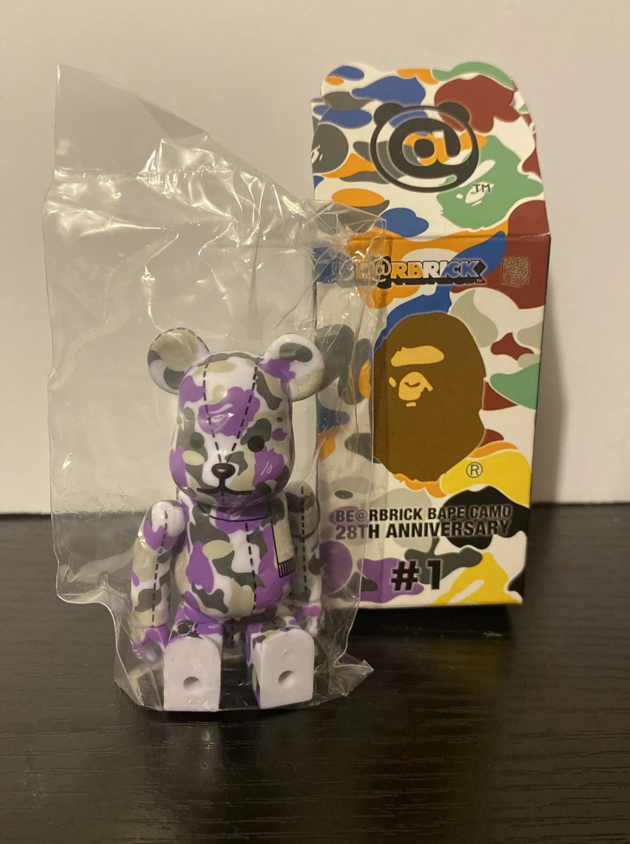 A Bathing Ape 100% Be@rbrick Bape Camo 28th Anniversary #1 Bearbrick! Fast ship