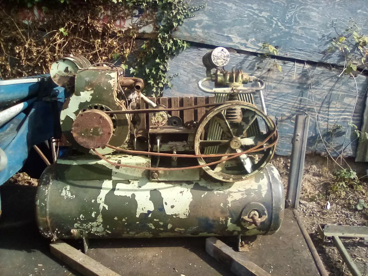 Petrol compressor deals