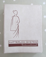 VINTAGE LUTTERLOH SYSTEM INTERNATINAL GOLDEN RULE PATTERN BOOK FOLDER IN ENGLISH