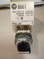 Allen-Bradley 800T-J2A 3 position maintained selector switch 1 N.O. 1 N.C.