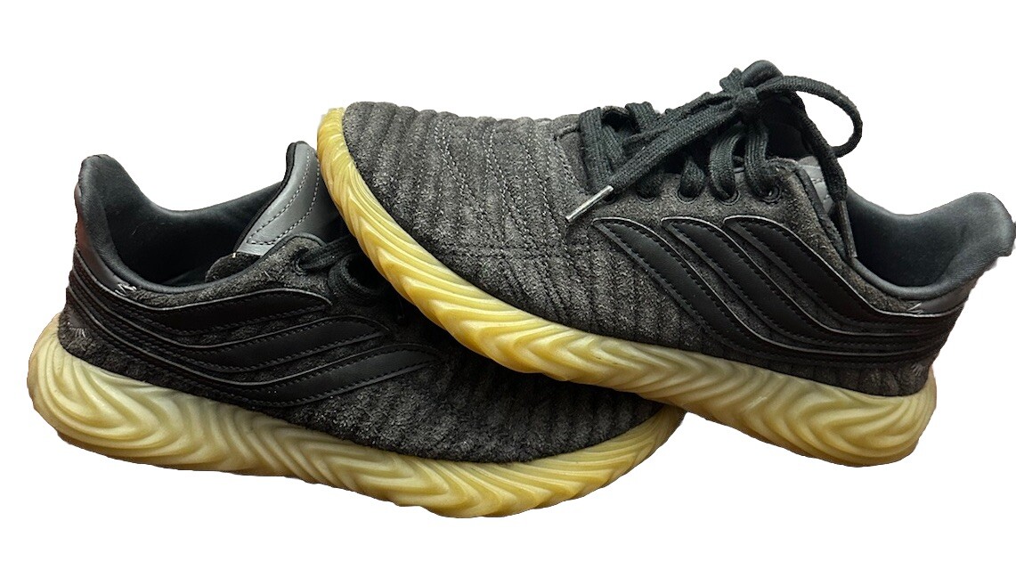 Adidas Men display picture 1