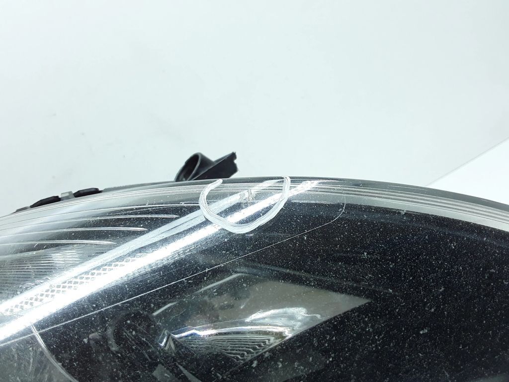 Volvo V40 2013 Front right headlight headlamp 31283329 LGI66813 | eBay