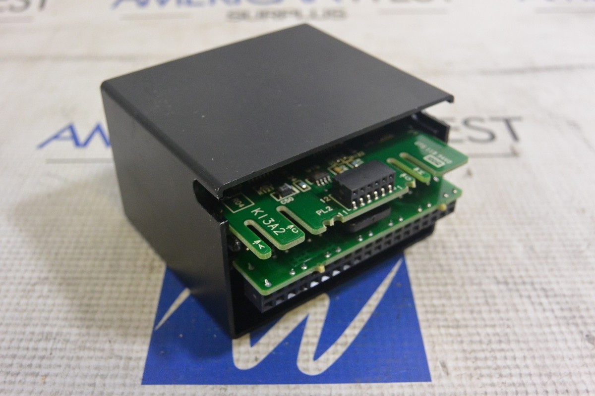 IC670MDL640L GE FANUC 24 VDC POS / NEG Input 16 Point PLC Module