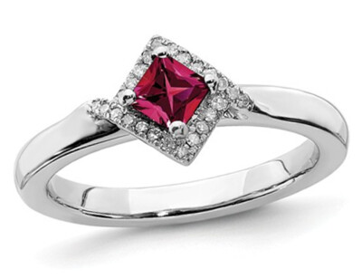 2/5 Karat (ctw) Lab Created Princess Cut Rubin Ring in Sterlingsilber mit Akzent