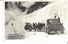 POSTCARD RPPC SNOW BANK ON THE RIM O THE WORLD BLVD SAN BERNRADINO MTS