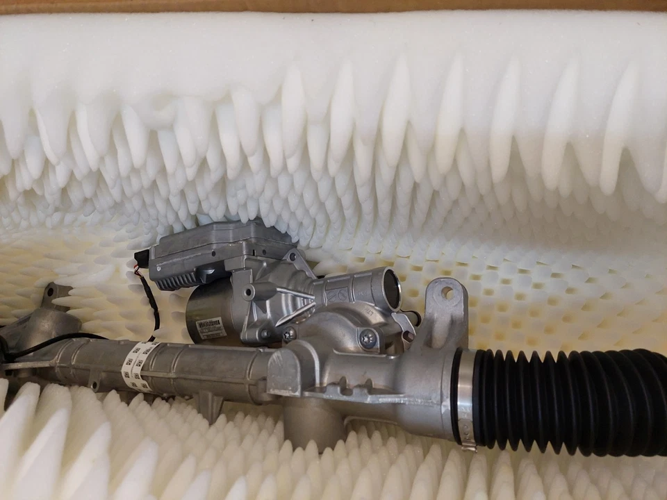 Mercedes B Class Electric Power Steering Rack A2464605001 W246 2012-2019 Genuine - Image 3 of 4