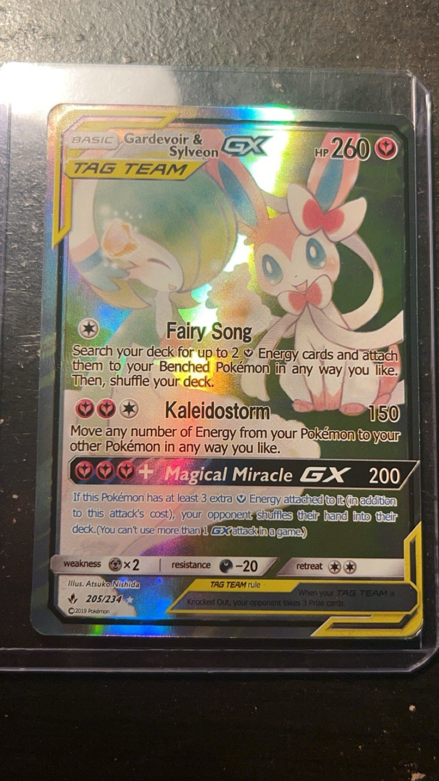 Gardevoir & Sylveon GX TAG TEAM Alt Full Art Holo Unbroken Bonds 205/214 EN 2019