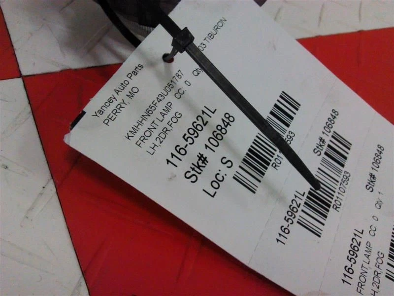 03 04 Hyundai Tiburon Driver Left CORNER PARK LIGHT FOG DRIVING Bumper Mounted - Image 3 of 3