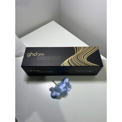 GHD Glide Smoothing Hot Brush Black Ceramic Ionic Hair Straightener B1C002