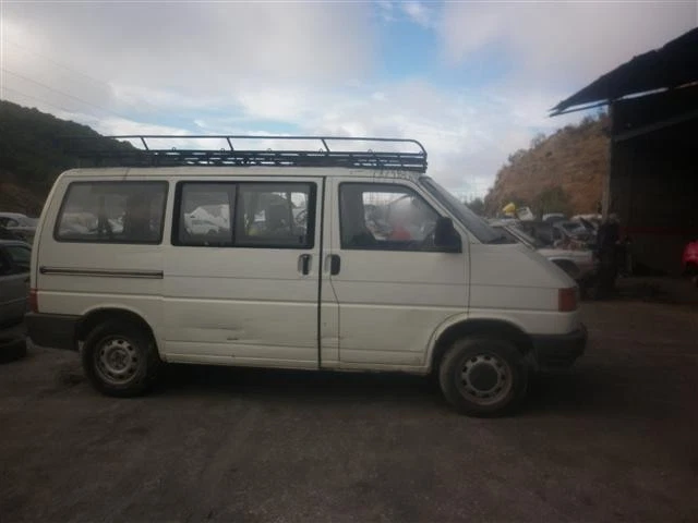 headlamp left side for VOLKSWAGEN CARAVELLE 2.4 D 1993 8965 - Image 4 of 4