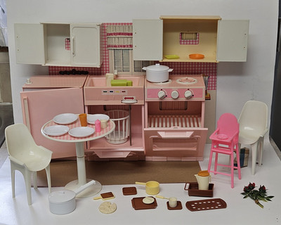 Sears Action Kitchen Center for Barbie or 11 1/2'' Doll Vintage 70's Tulip Table