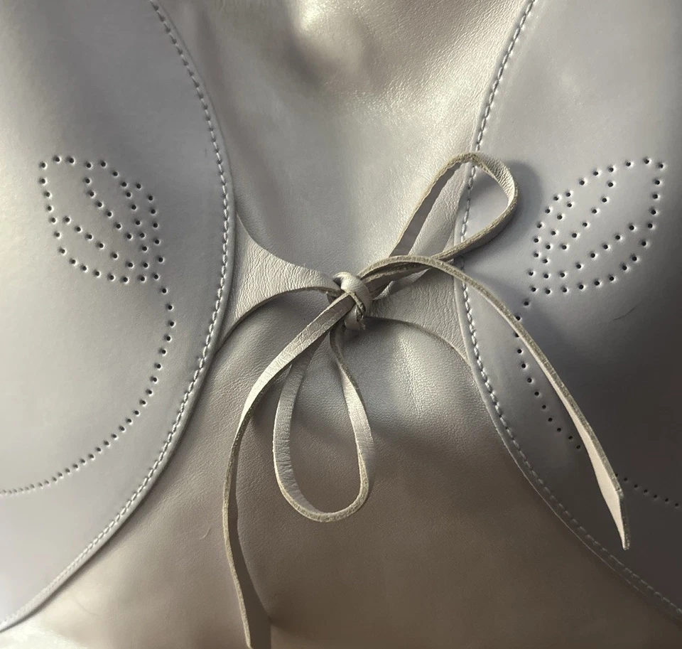 Furla 穿孔皮革单肩包薰衣草蝴蝶结流浪汉意大利制造钱包 — 第 4/4 张图片