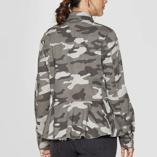 Knox Rose Gray Camo Military Raw Edge 