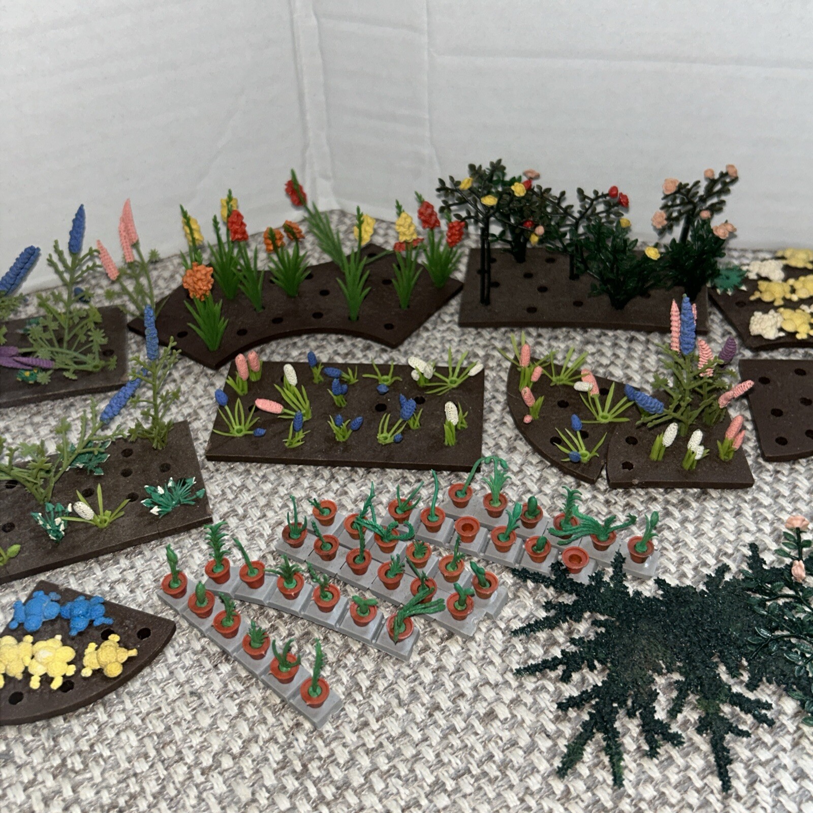 BRITIANS FLORAL GARDEN JOB LOT VINTAGE RARE ITEMS FLOWERS BEDS eBay