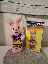 Ancienne peluche publicitaire lapin rose Duracell - Automate au tambour