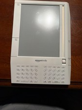 Amazon Kindle First Generation WHITE Model D0...