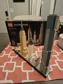 LEGO Architecture New York City Skyline 21028 100% Complete W Box & Instructions