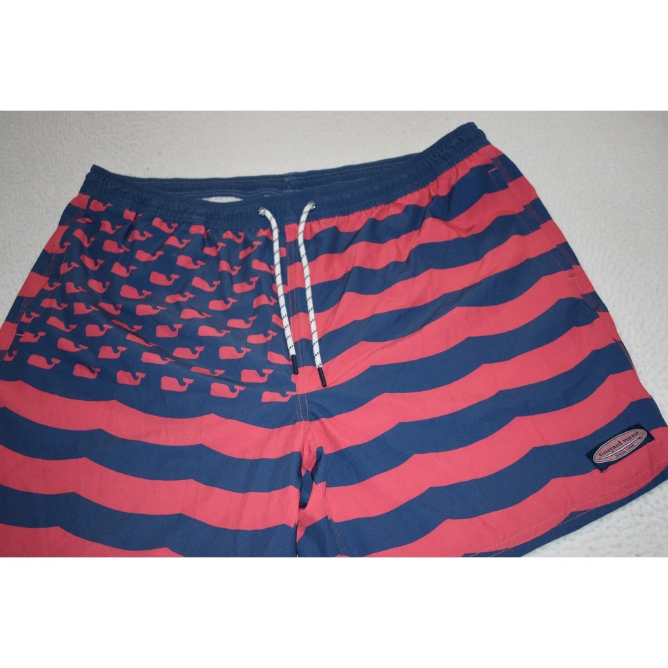 Bermuda de Natação Vineyard Vines Masculina Tamanho XL Surf Azul Rosa Bandeira de Peixe  - Imagem 2 de 4