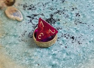 Dadi rari Chessex Borealis vecchi glitter magenta D4 fuori produzione