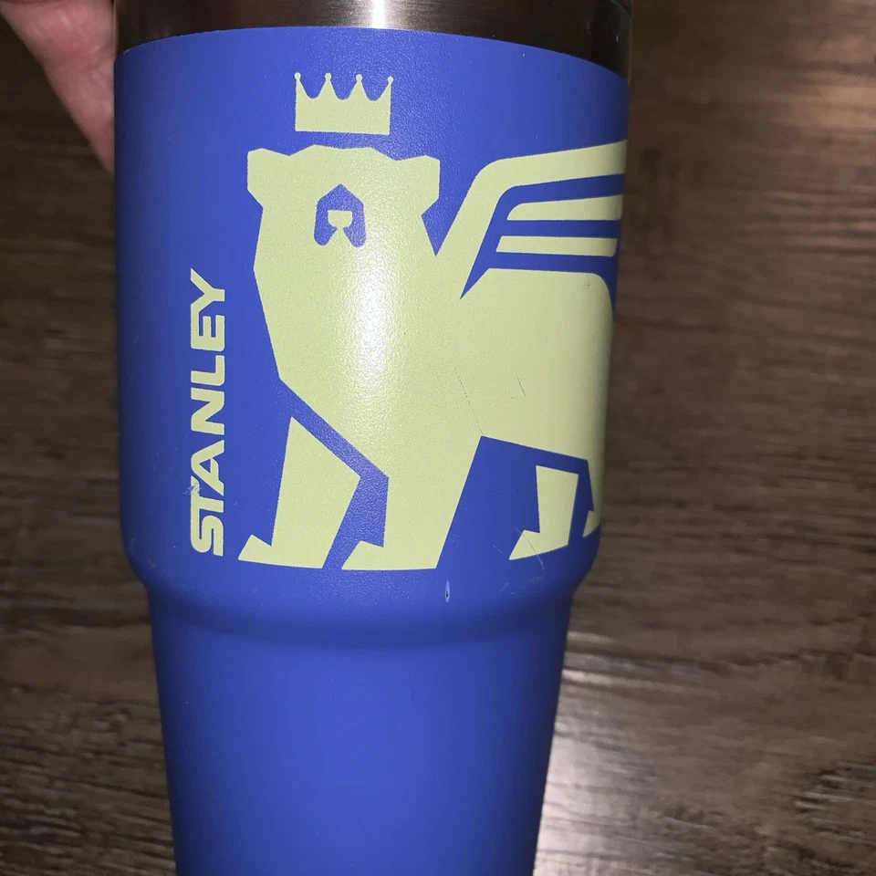 Copo de viagem Stanley 14 oz The Wild Imagination Quencher - Imagem 2 de 4