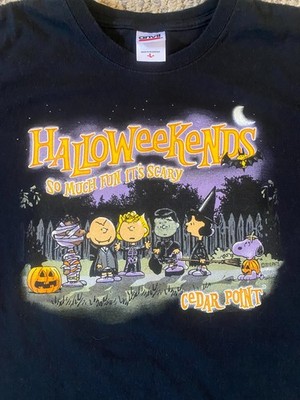 Vintage 2000 s Charlie Brown Cedar Point Halloweekends Rollar Coaster T-Shirt
