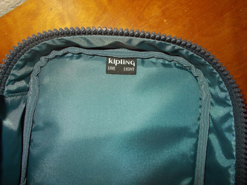 Bolso organizador con cremallera lápiz azul marino oscuro Kipling Foto 4 de 4