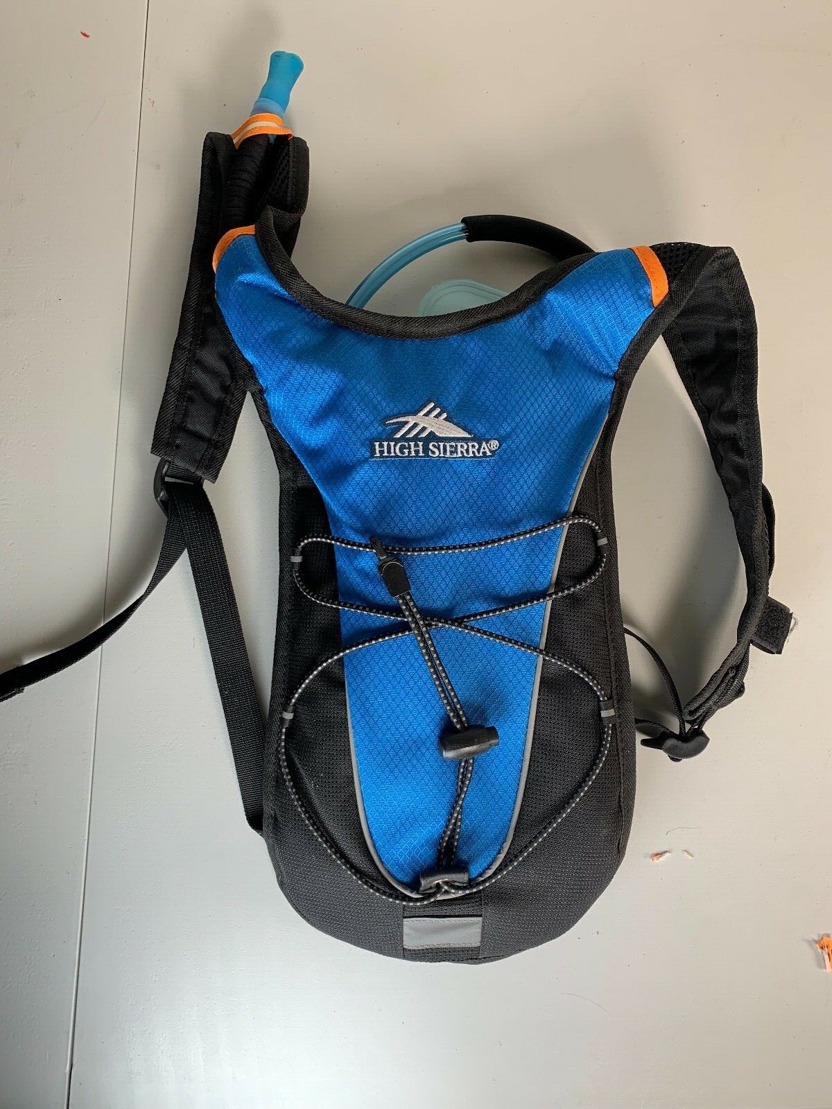 High Sierra Hydration Pack 2L eBay