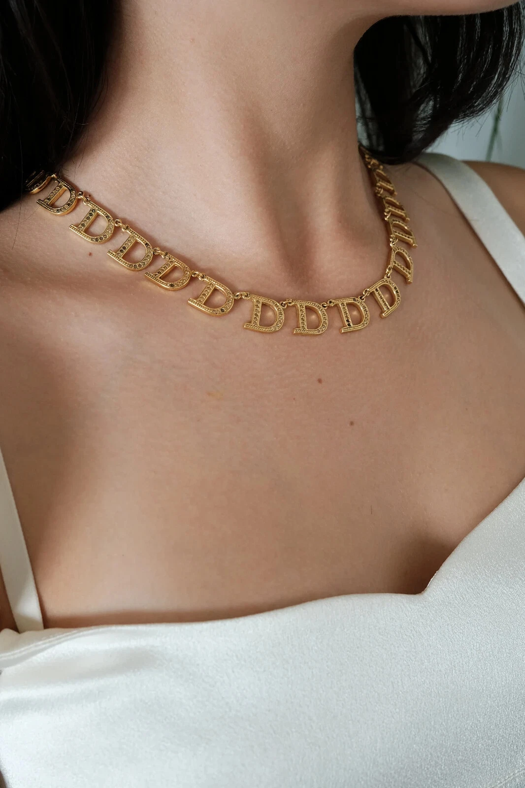 COLLIER CHAÎNE CHRÉTIEN DIOR VINTAGE COLLIER OR CHOKER CHARME LOGO CD