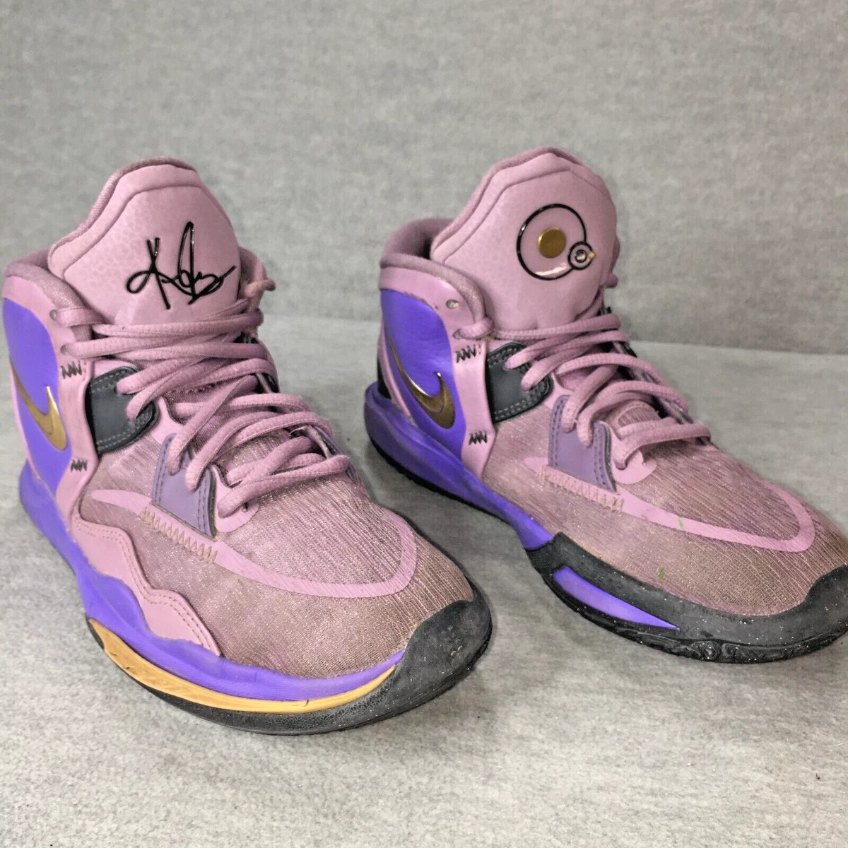 Kyrie irving shoes purple deals