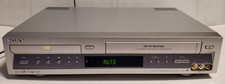 Sony modello n. SLV-D100 DVD VCR Combo, Argento, Testato, Distorsione Laterale VHS.