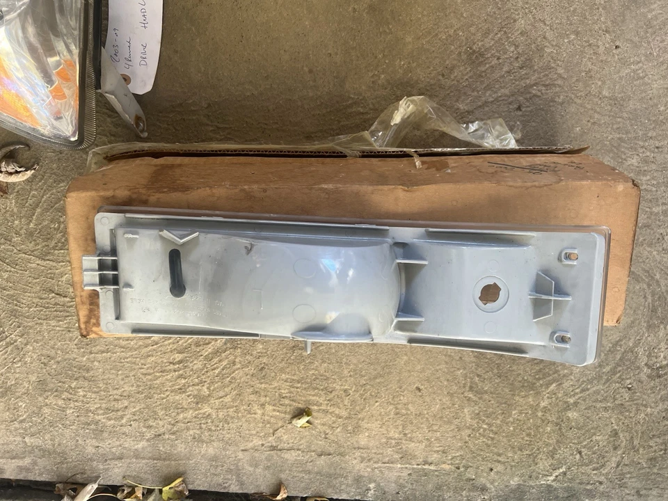 Lâmpada de seta dianteira driver lado esquerdo nova para Chevy LH - Imagem 2 de 4