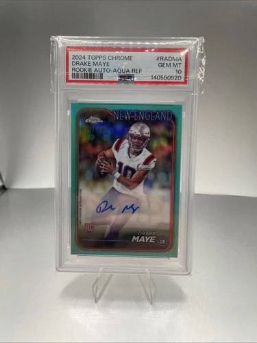 2024 Topps Chrome Drake Maye Rookie Auto Aqua Refractor /199 PSA 10