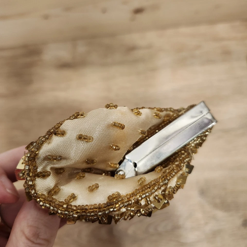 Nicole Lee Sequin Shimmer Sparkle Gold Bag Purse Shoulder Crossbody Clutch Chain - Image 4 of 4