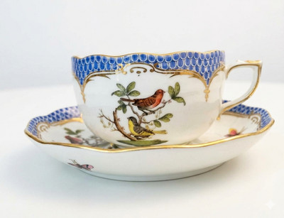 Herend Rothschild Vogel blau Tasse & Untertasse Goldrand