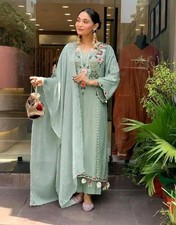 Women Designer Embroidered Kurta Pant Set With Dupatta Chanderi Silk Party Wear