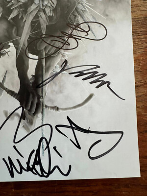 Linkin Park signed art card with the Hunting Party cd Chester