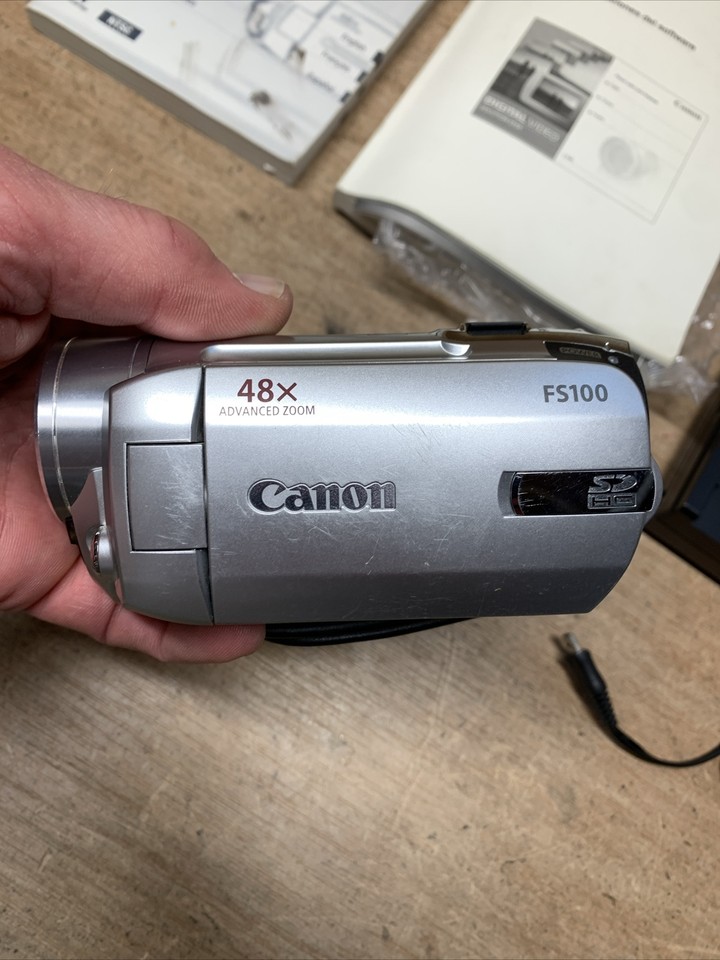Canon FS100 A Camcorder Video Camera w/ 2 Batteries & Charger Tested eBay