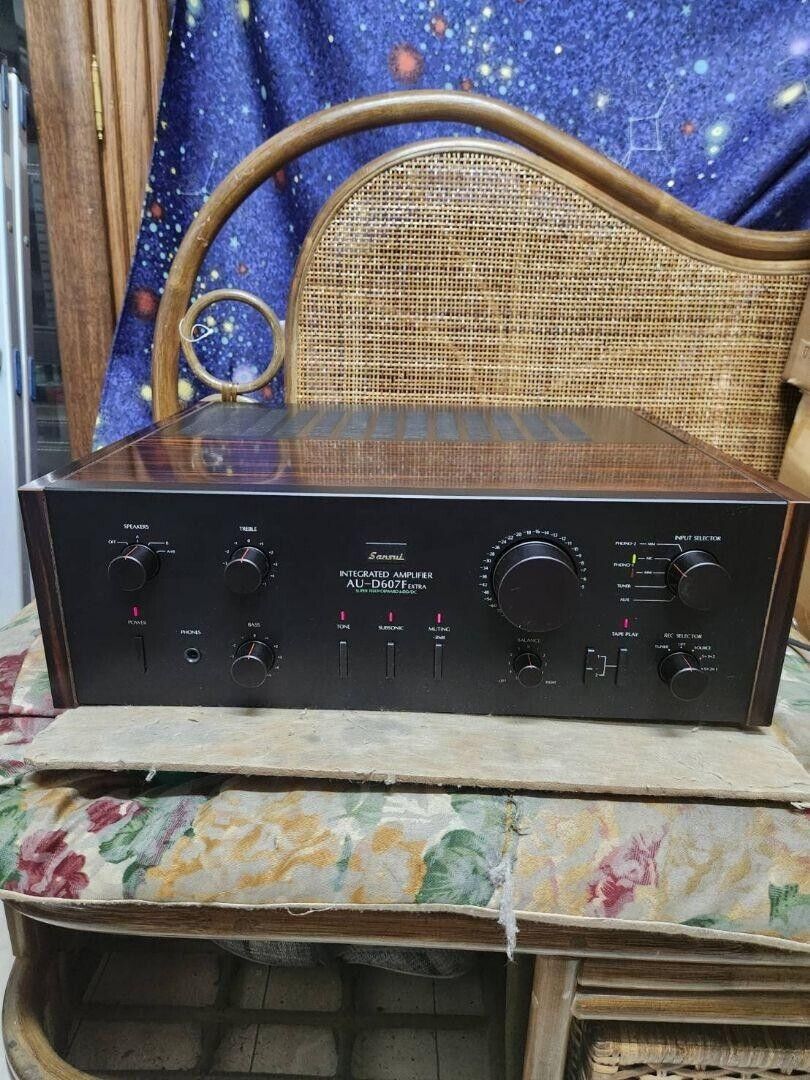 Sansui AU-D607F EXTRA Integrated DC Amplifier Operation Sansui AU-D607F EXTRA Integrated DC Amplifier Operation