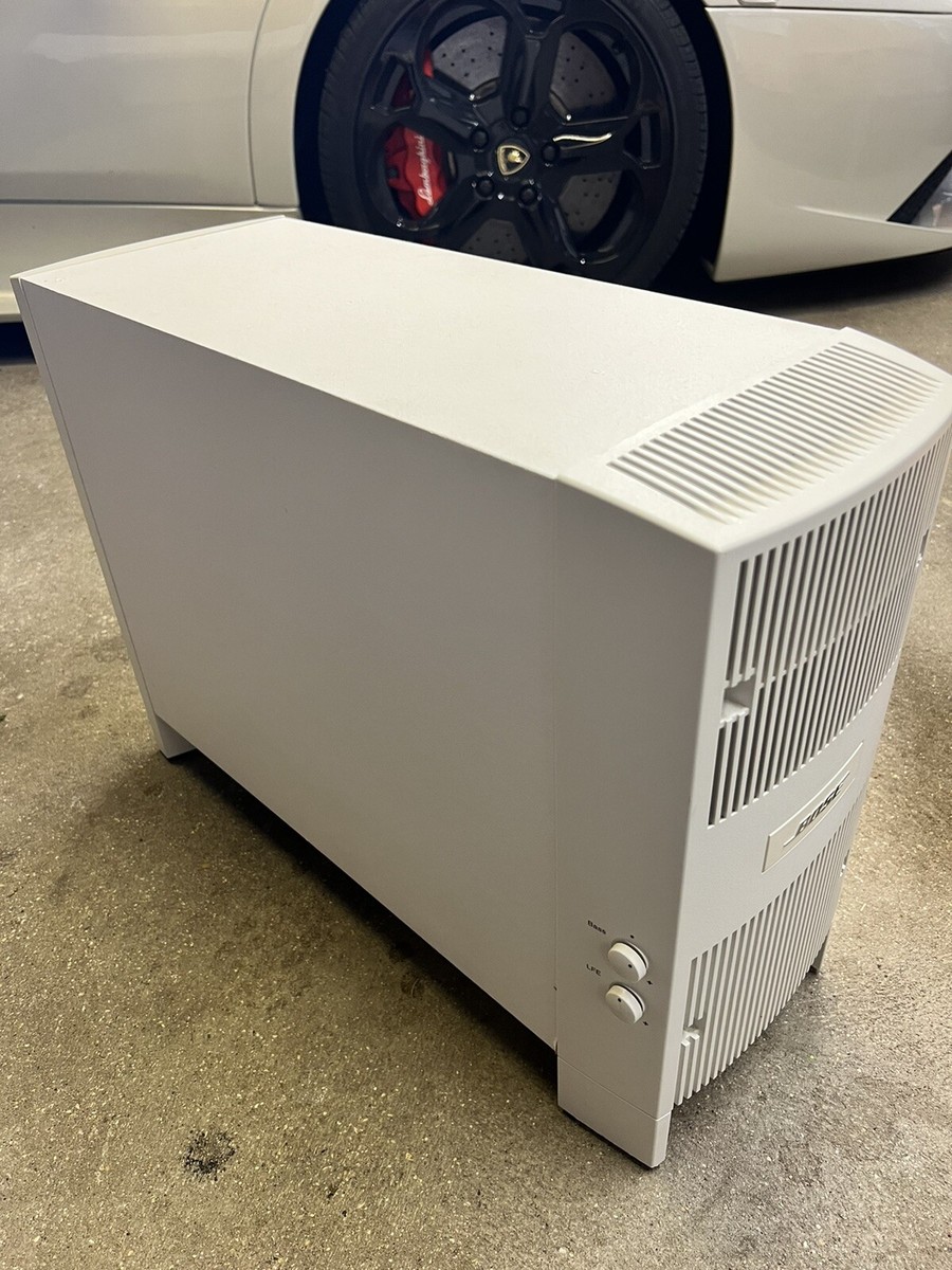 Bose Acoustimass 5.1 White Sound System + Cables, Brackets, Yamaha