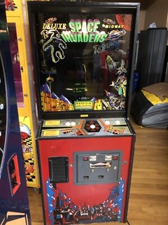 RARE 1980 Deluxe Space Invaders Arcade Game Classic & Excellent Condition