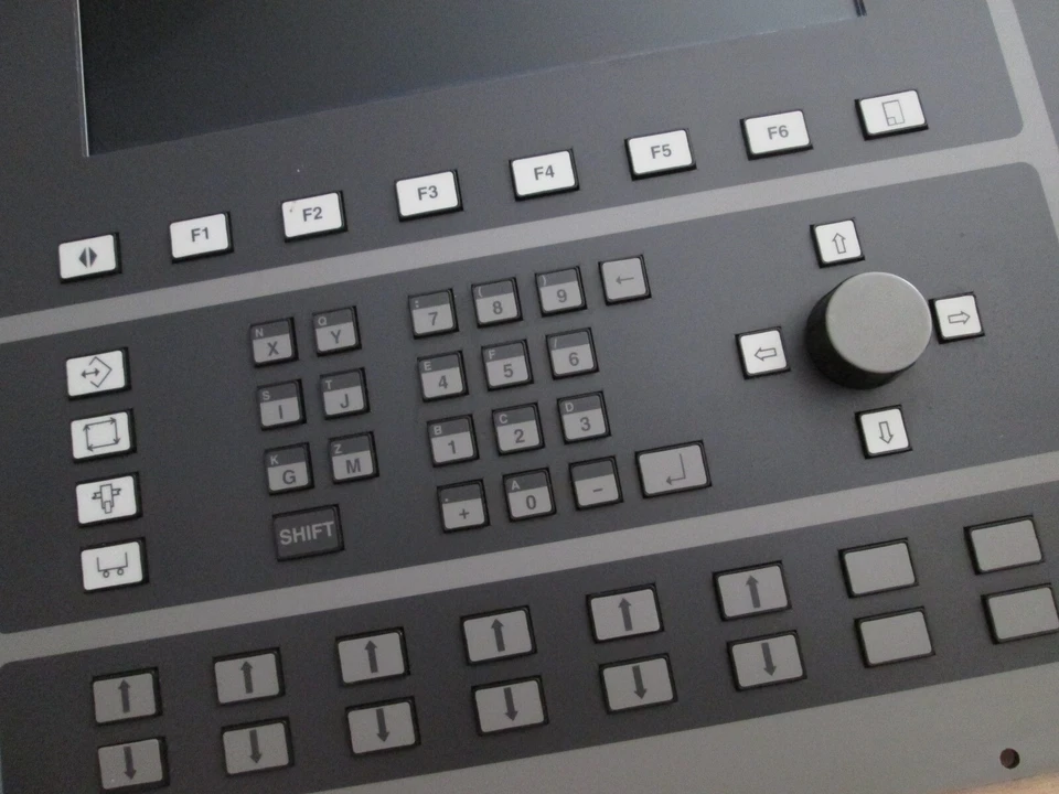 Pupitre commande CNC ESAB ANC43-BD   ATAS A44-TFT-DOOR - Photo 2/4