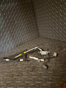 MAZDA 3 MK3 2014 RADIO ANTENNE VERSTÄRKER MODUL & VERKABELUNG BHN1669N0