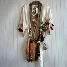 Christine Lingerie size L Swan Lake Short Robe 100% silk off white satin NEW