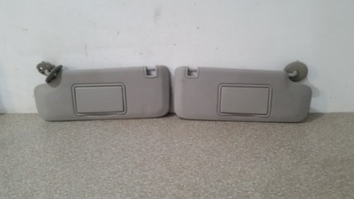 04-12 Chevy Malibu Front Left & Right Sun Visor Assembly w/o Illumination OEM