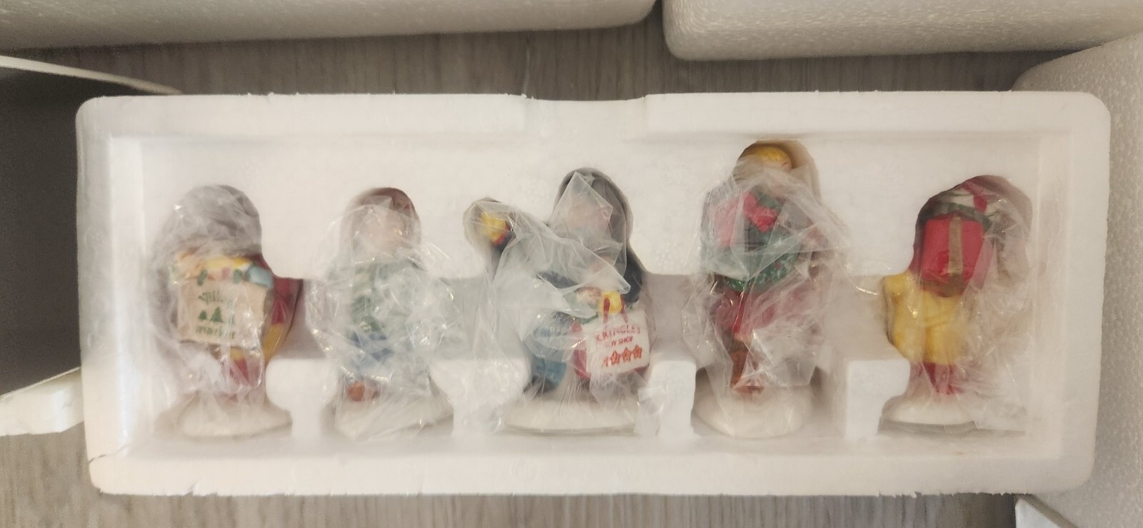 New Snow Village Dept 56 PEPPERMINT PORCH DAY CARE + Accessories 54852