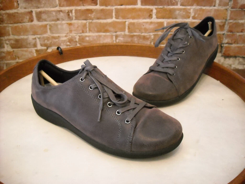 Clarks Grey Sillian Glory Lace up Casual Comfort Sneaker 8.5 W