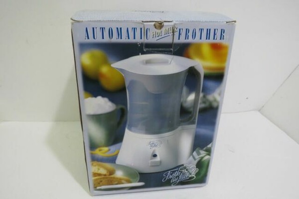 Silvercrest Milk Frother 300ml 500W Hot And Cold Frothing Function Photo Related
